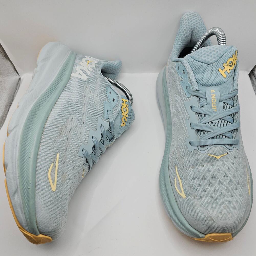 Hoka One One Clifton 9 Cloud Blue Ice Flow Women's 8.5B UK 7 Running Shoes